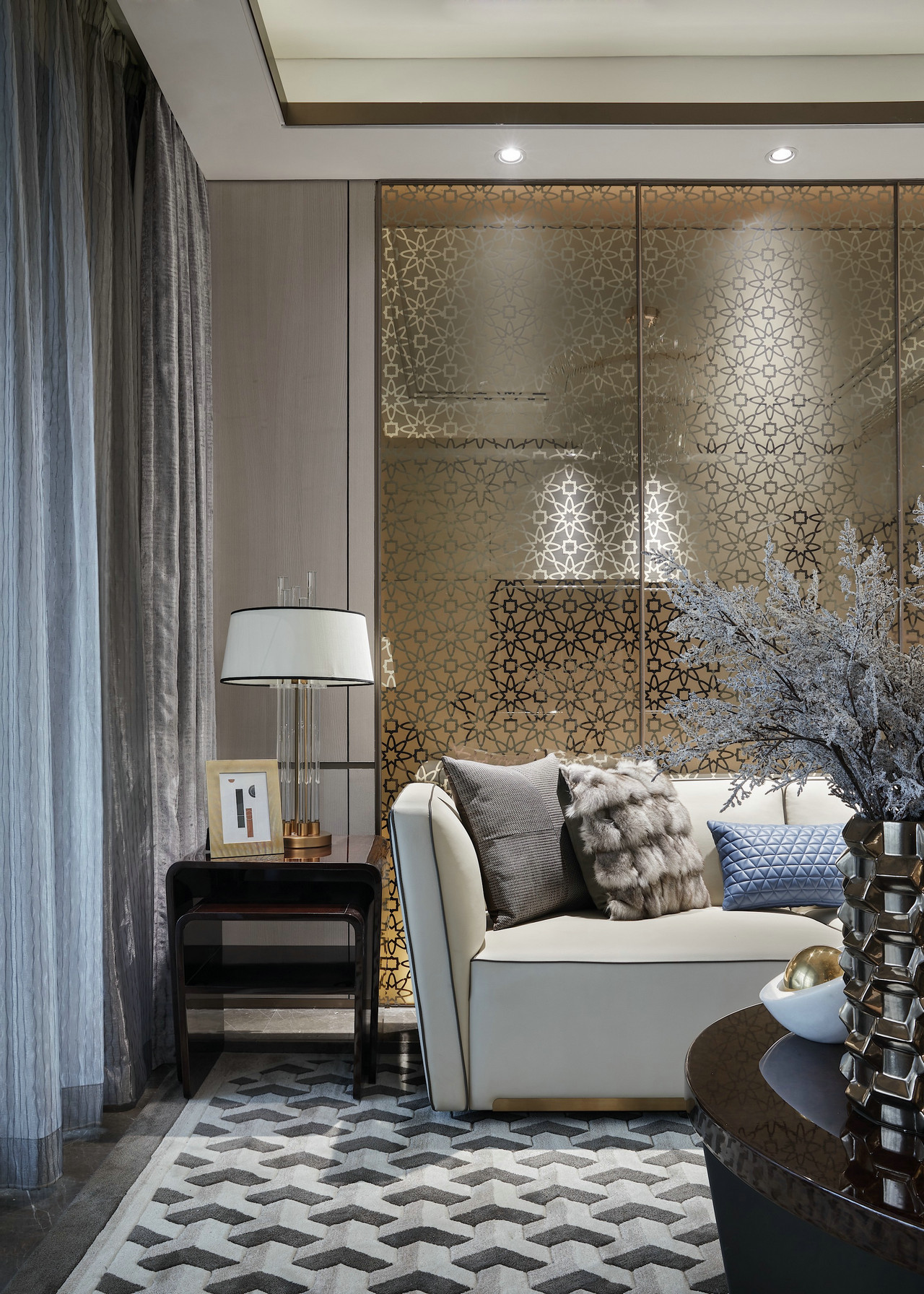 如何去除新裝房中的異味呢？